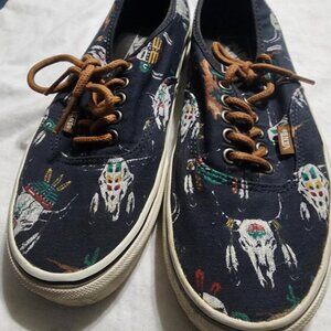 VANS Shoes Womens Size 8 Desert Tribe Cactus Cow Skulls Southwest Canvas Lace Up